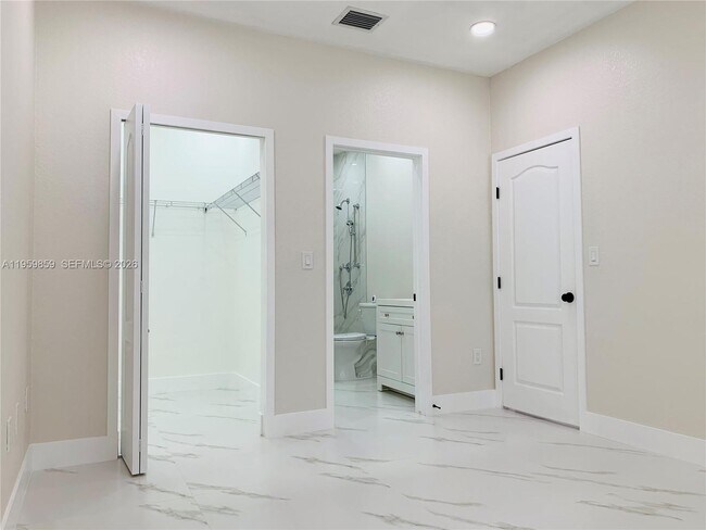 Building Photo - 7050 NW 177th St