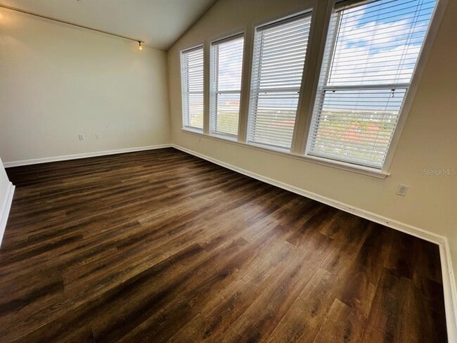 Building Photo - 101 Palm Harbor Pkwy