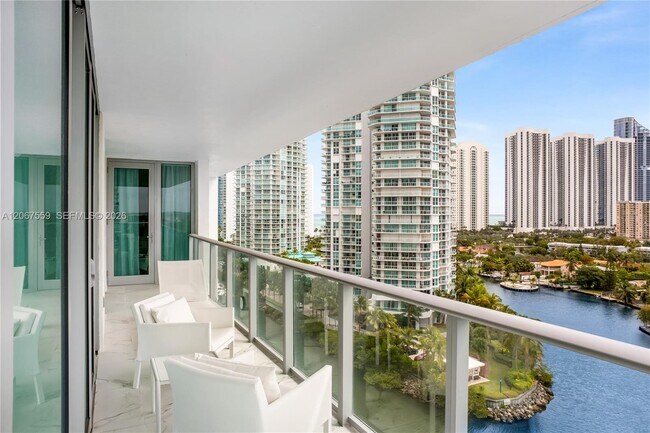 Building Photo - 330 Sunny Isles Blvd