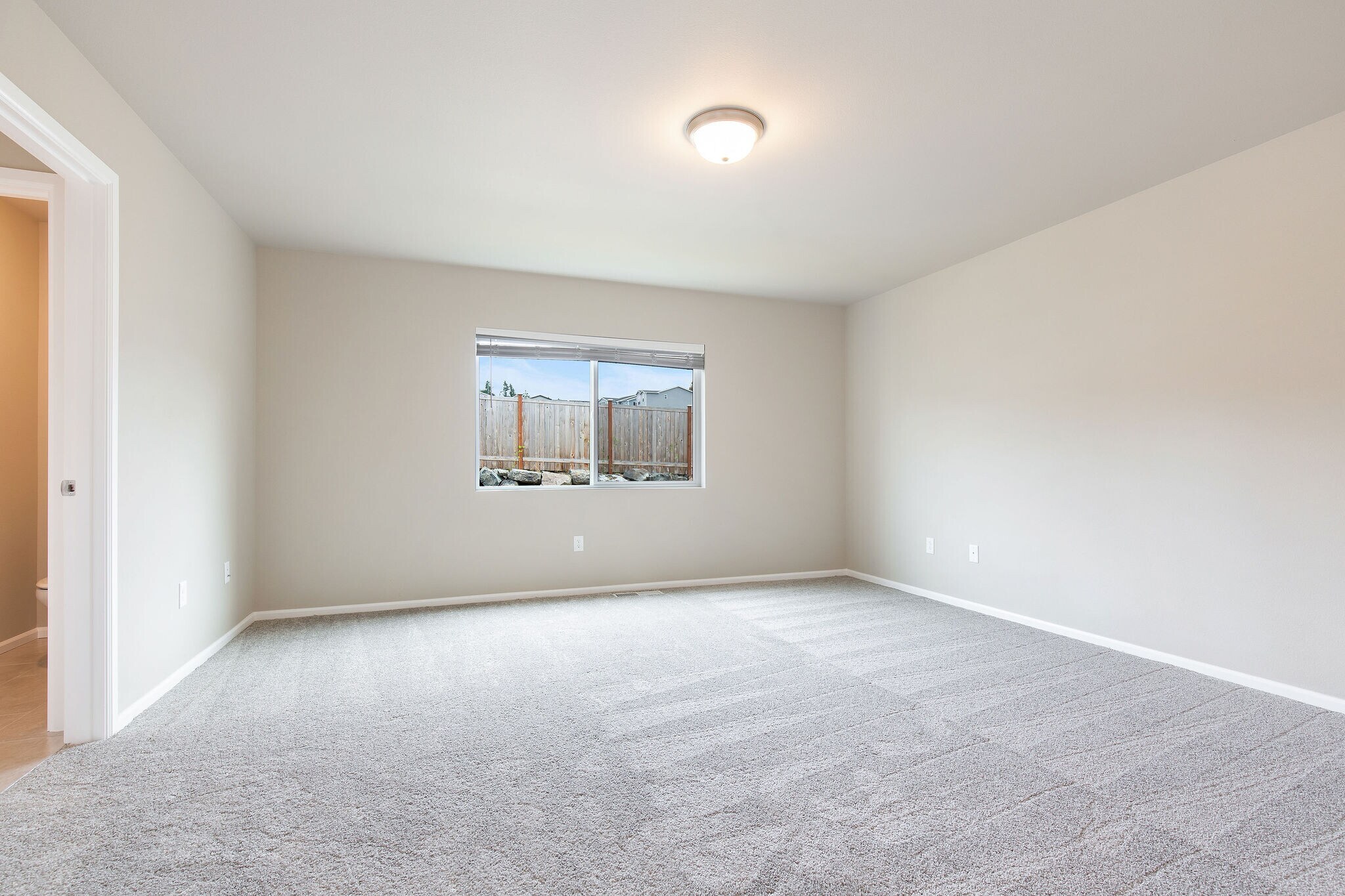 Building Photo - 3615 80th Ave NE