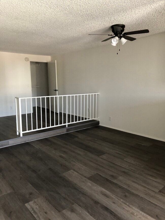 Building Photo - 1244 Orange N Dr