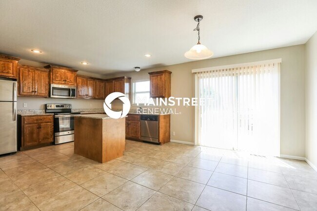 Building Photo - 4 Bedroom Pet-Friendly Home in Gardner, KS with Main Street Renewal