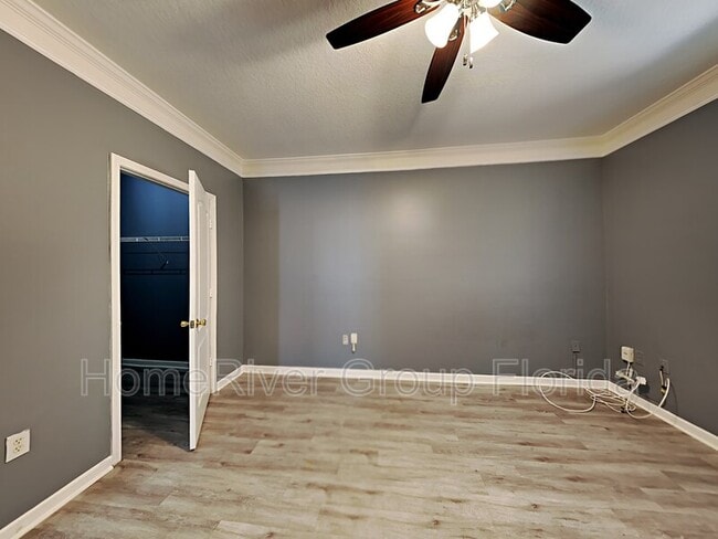 Building Photo - 10509 Villa View Cir