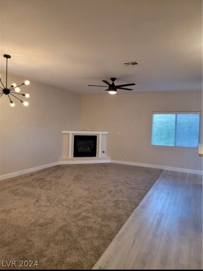 Building Photo - 6809 Squaw Mountain Dr
