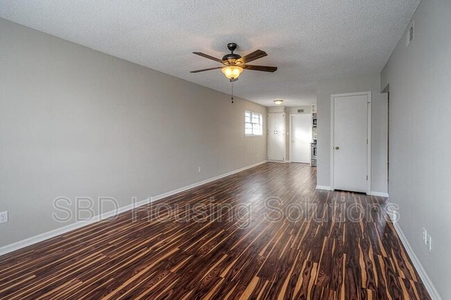 Building Photo - 16423 E 29th St