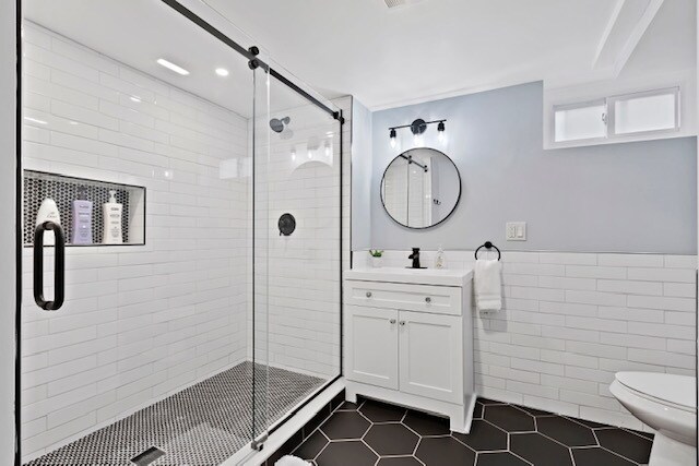 Bathroom 2 - 4330 Highland Ave