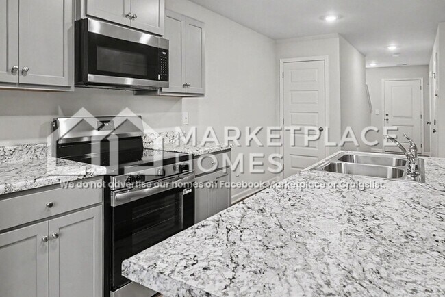 Building Photo - 4147 Hudson Ct SW
