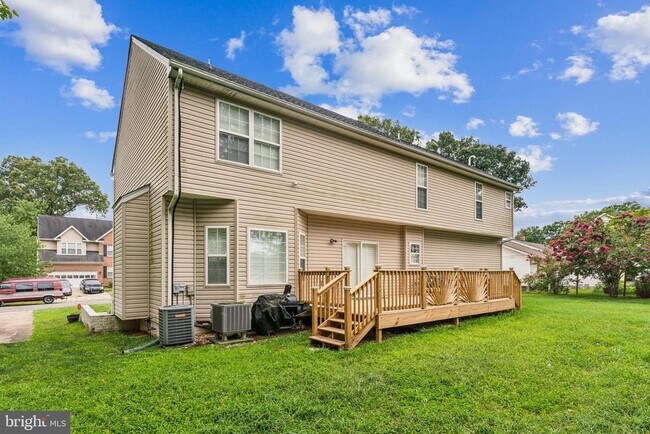 Building Photo - 7006 Friendship Rd