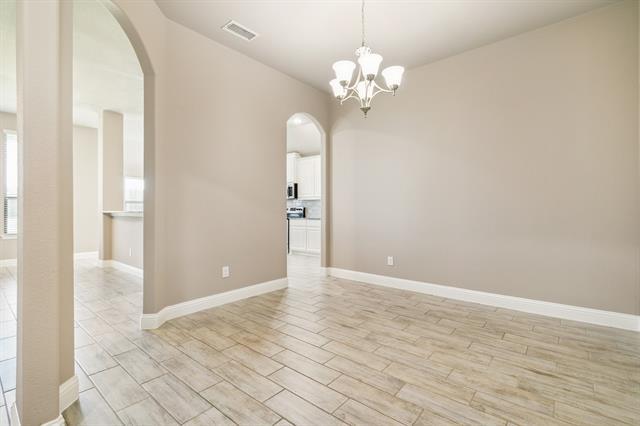 Building Photo - 410 Oleander Dr