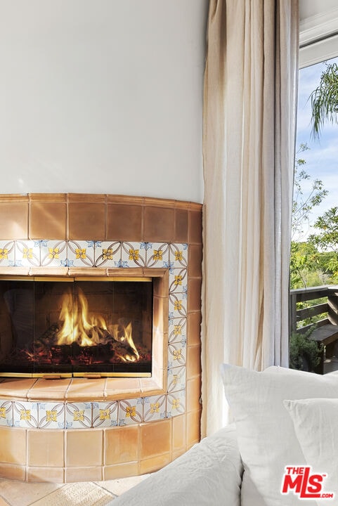 Building Photo - 7445 Palo Vista Dr