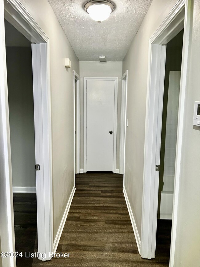 Building Photo - 11409 Deham Dr