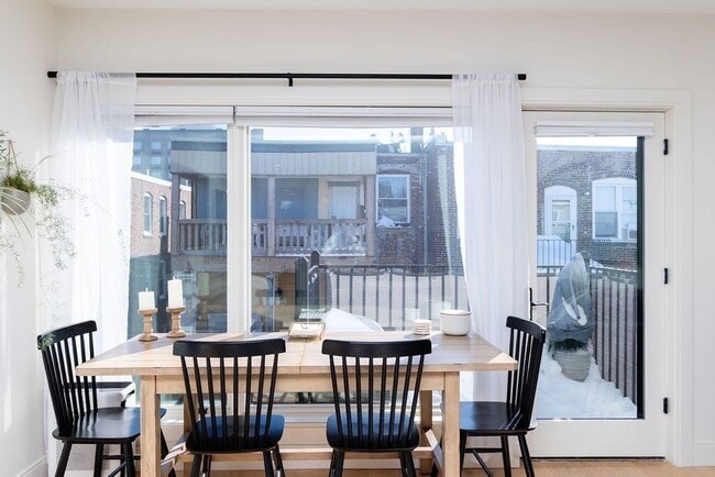 Building Photo - 69 Lubec St