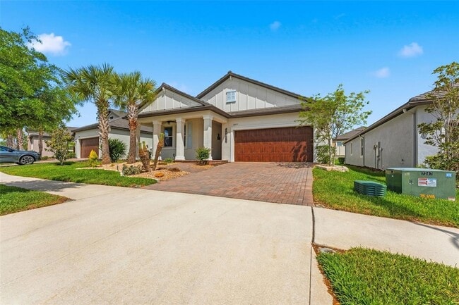 Building Photo - 31493 Cannon Rush Dr