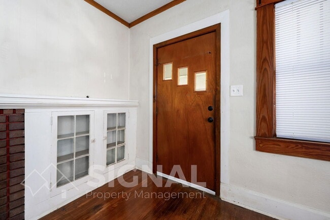 Building Photo - 1618 51st St W