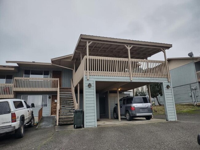 Building Photo - 2953 W Lorraine Ave