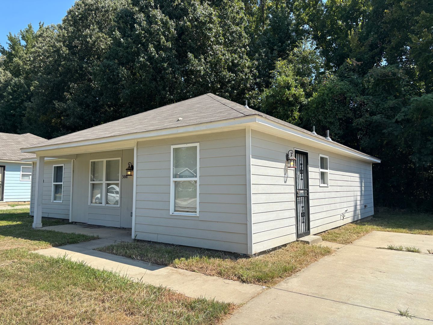 Building Photo - 3848 Ajanders Dr
