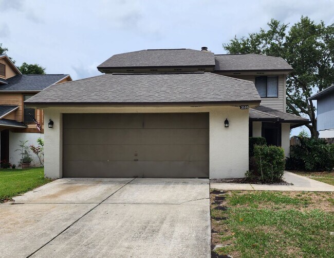 Primary Photo - Open Layout; Fenced-in Yard; Quiet Neighbo...