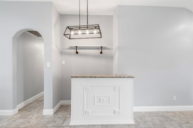 Building Photo - 6322 Atlasridge Dr