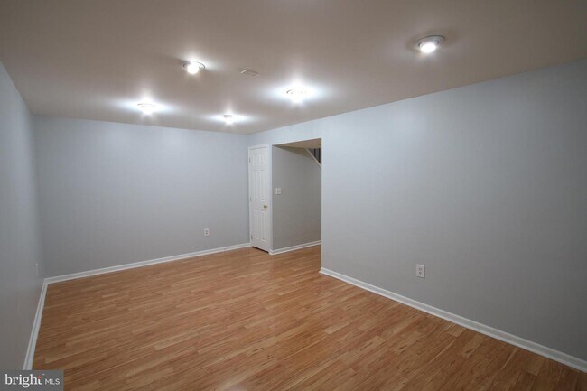 Building Photo - 11021 Outpost Dr