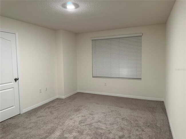 Building Photo - 6606 Leo Ln