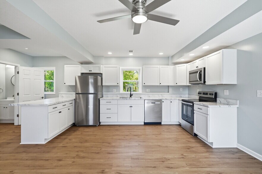 Kitchen next to Family Room - 720 Hurd Ave