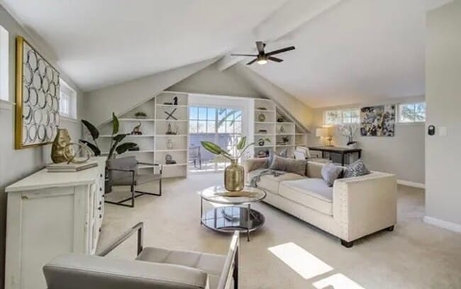 Building Photo - Spacious Single Family Home