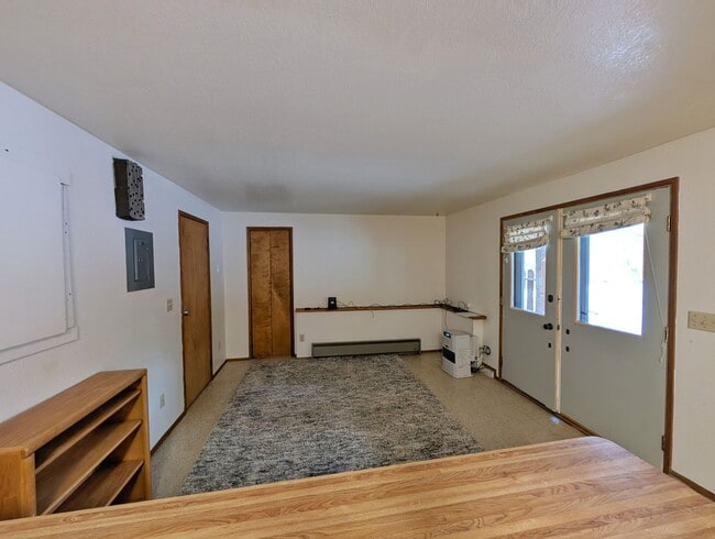 Building Photo - 284