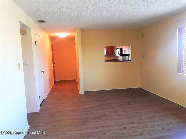 Building Photo - 325 S Banana River Blvd