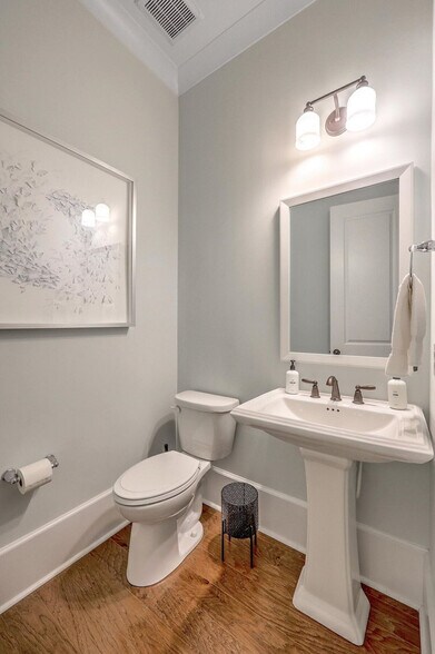 Building Photo - 954 Key Colony Ct