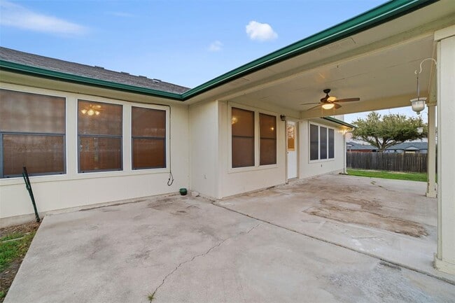 Building Photo - 3605 Winding Way