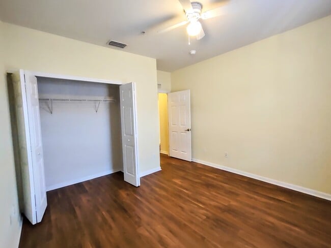 Building Photo - 300 Via Castilla