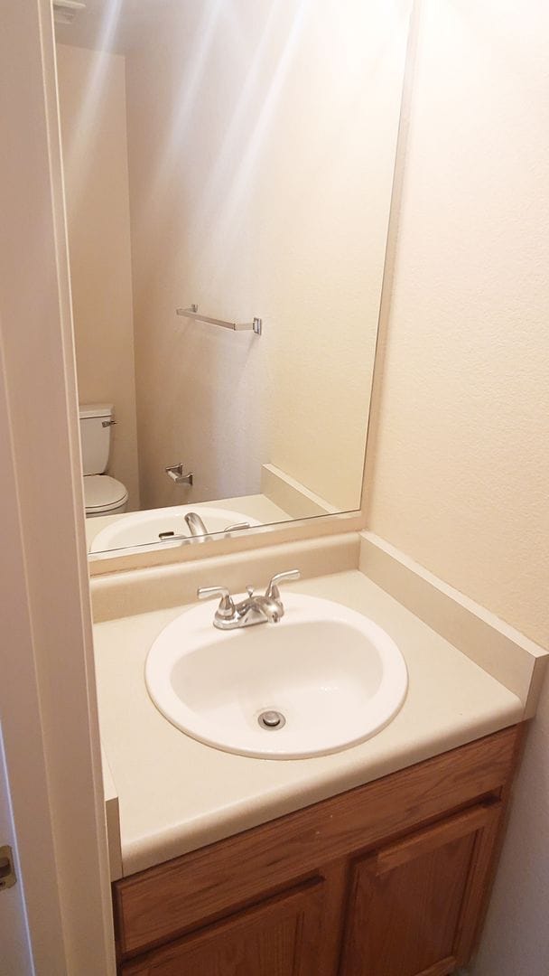 Building Photo - 4 bedroom in Chandler