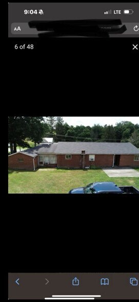 Building Photo - 598 Brown Ave