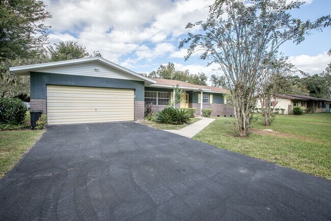 Building Photo - 4808 Co Rd 117A
