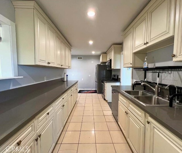 Building Photo - 1624 Glenmont Dr