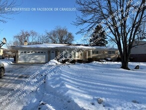 Building Photo - 5681 Skylite Ln