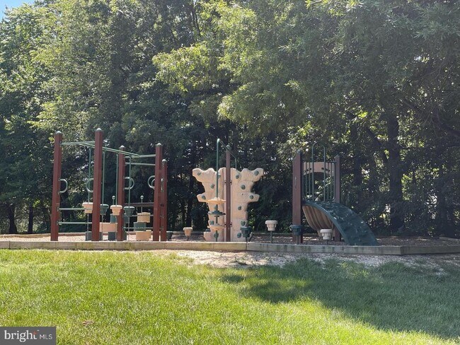 Building Photo - 12703 Dara Dr