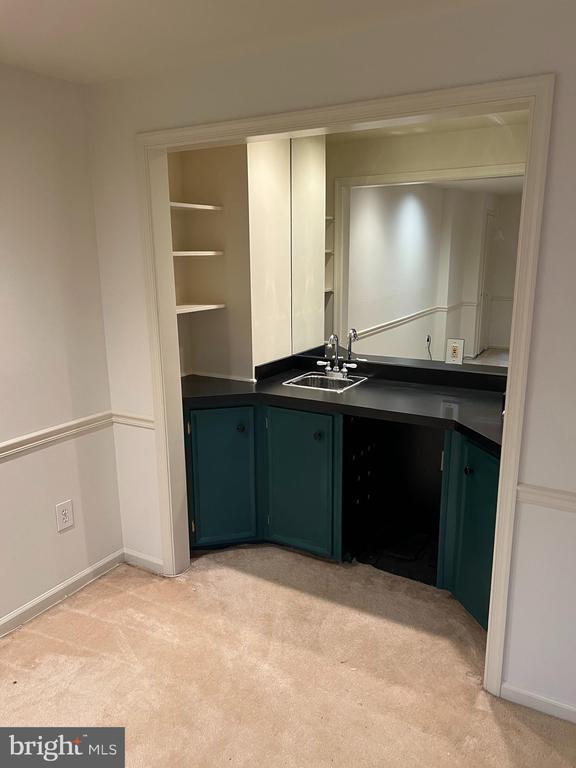 Building Photo - 10775 Brewer House Rd