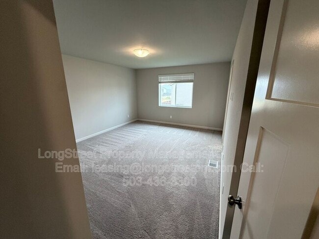 Building Photo - 5954 Henshaw St SE