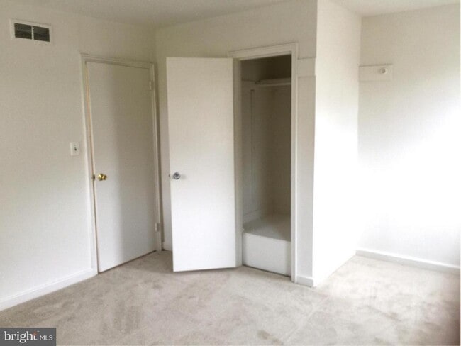 Building Photo - 531 E Bellefonte Ave