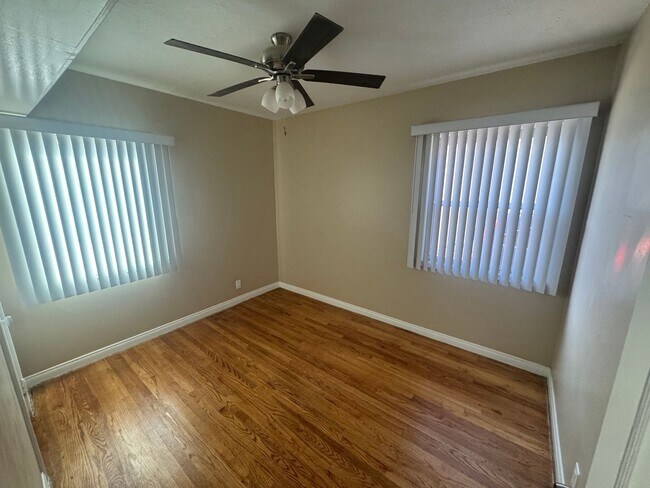 Building Photo - Beautiful 3 bedroom North Hollywood Home