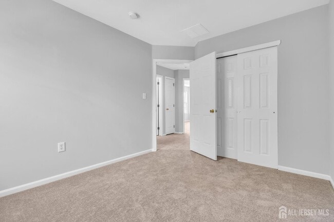 Building Photo - 2211 Timber Ridge Ct