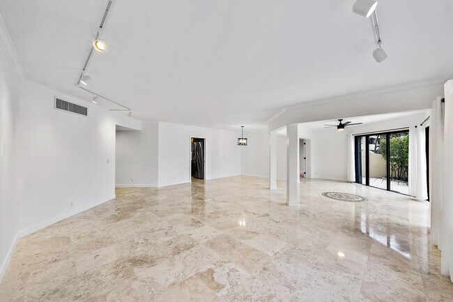 Building Photo - 1141 Marine Way E