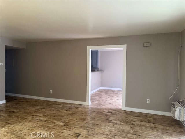 Building Photo - 619 S Cypress St
