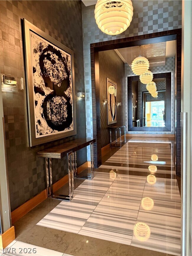 Building Photo - 322 Karen Ave