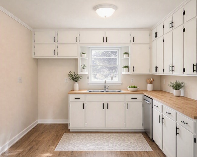 Building Photo - $1300! 3Bed/1Bath in Center Point! Available Now!