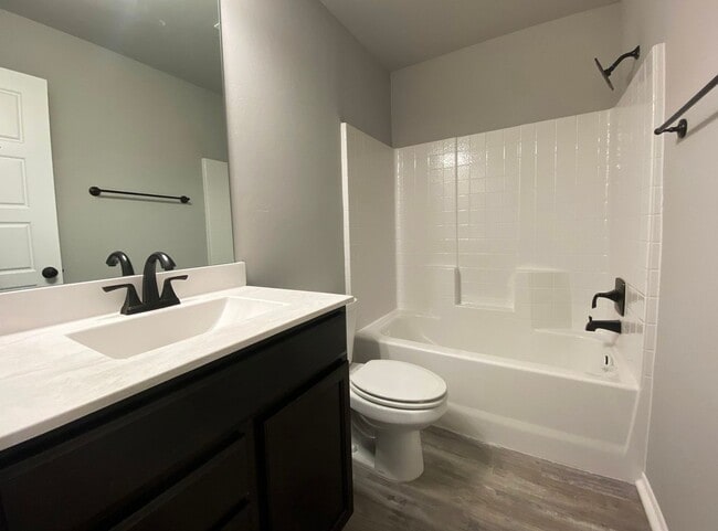 Building Photo - Stunning home for rent