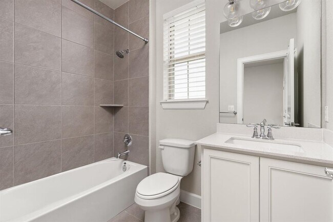Building Photo - 8206 Talferd Trl