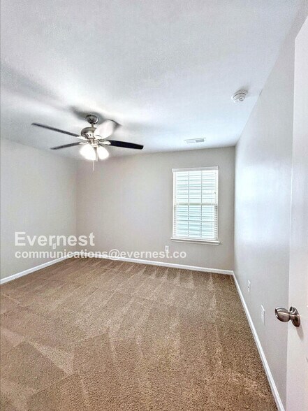 Building Photo - 140 W Morehouse Ave