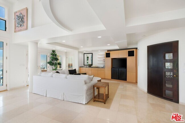 Building Photo - 24456 Malibu Rd